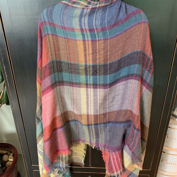 Multi colour wrap - Picture 2 of 2